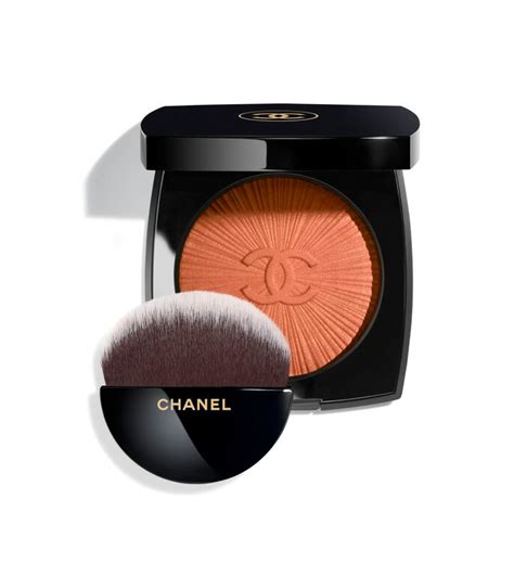 rubor chanel|Chanel blush compact.